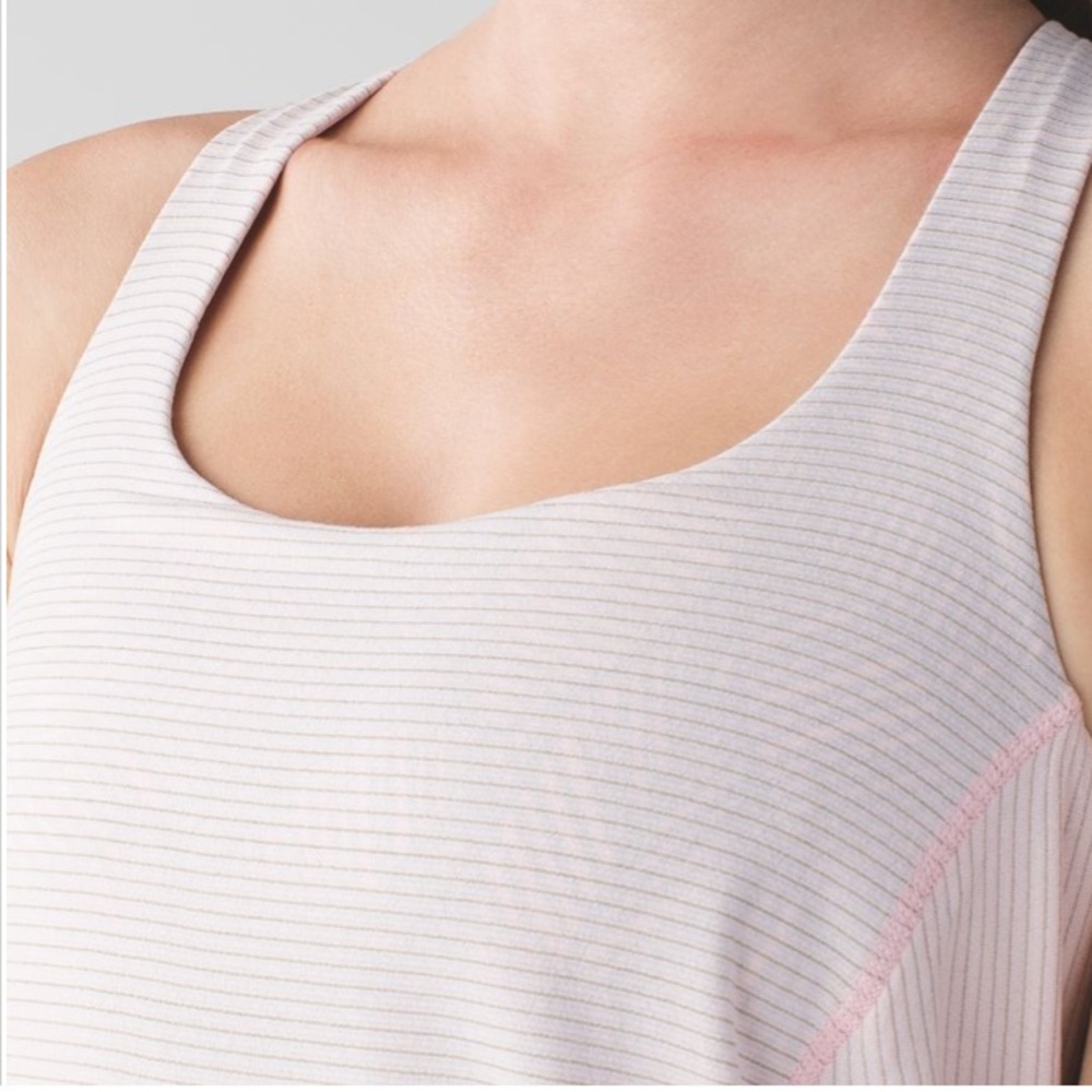 Lululemon Wild Tank - Picture 10 of 11